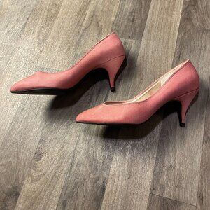 Vintage Peacocks Pink Almond Toe 2 inch Heels Women's Size 7